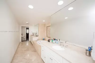 6157 Paradise Point Dr #6157, Palmetto Bay, FL 33157 - Photo 53