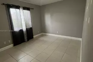 11364 SW 17th Ct, Miramar, FL 33025 - Photo 3