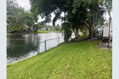 11364 SW 17th Ct, Miramar, FL 33025 - Photo 5