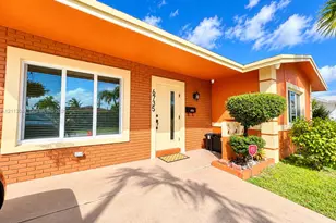6735 NW 62nd St, Tamarac, FL 33321 - Photo 9