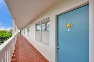 2001 Granada Dr, Coconut Creek, FL 33066 - Photo 3