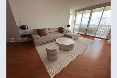 1000 W Island Blvd #2210, Aventura, FL 33160 - Photo 5