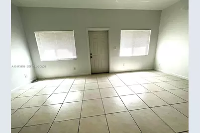 8706 NW 38th Dr #2, Coral Springs, FL 33065 - Photo 5