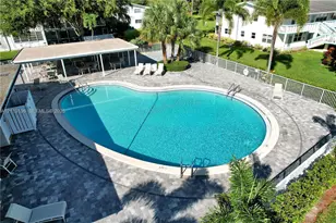 182 Westbury J, Deerfield Beach, FL 33442 - Photo 3