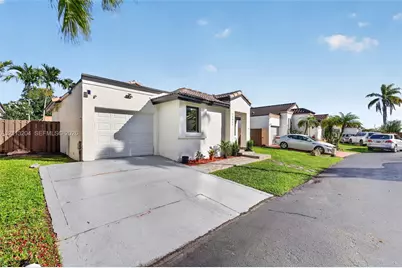 11337 SW 158th Pl, Miami, FL 33196 - Photo 3