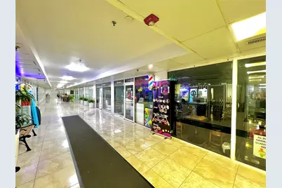 19201 Collins Ave #432, Sunny Isles Beach, FL 33160 - Photo 21