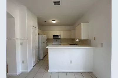 2615 SE 15th Pl #190, Homestead, FL 33035 - Photo 5