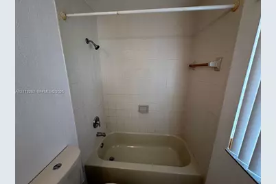 2615 SE 15th Pl #190, Homestead, FL 33035 - Photo 15