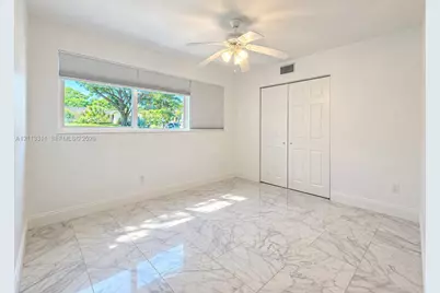 152 SW 59th Ave, Plantation, FL 33317 - Photo 11