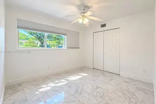 152 SW 59th Ave, Plantation, FL 33317 - Photo 11