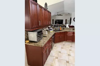 19988 SW 7th Pl, Pembroke Pines, FL 33029 - Photo 7