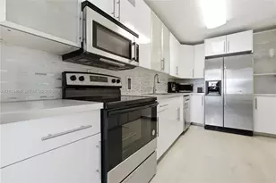 3901 S Ocean Dr, Hollywood, FL 33019 - Photo 3