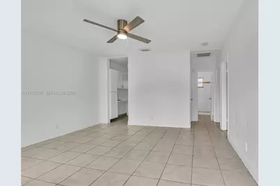2671 NE 18th Ter #2, Lighthouse Point, FL 33064 - Photo 3