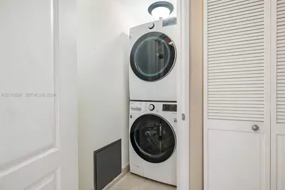 17555 Atlantic Blvd #1108, Sunny Isles Beach, FL 33160 - Photo 29