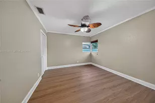 5265 NE 1st Terrace, Oakland Park, FL 33334 - Photo 13