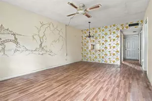 100 Ashbury Rd, Hollywood, FL 33024 - Photo 9