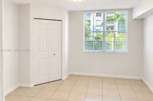 620 SW 111th Ave, Pembroke Pines, FL 33025 - Photo 5