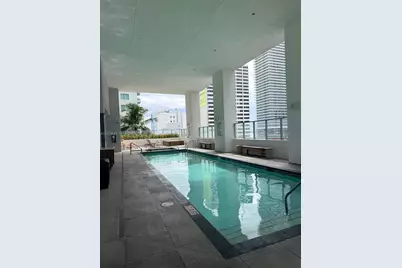 227 NE 2nd St #1702, Miami, FL 33132 - Photo 35