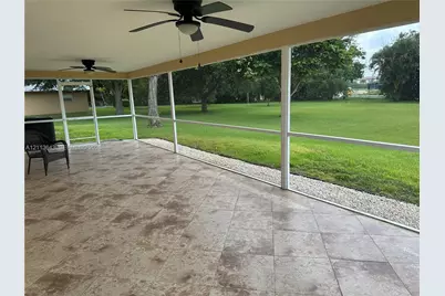 13011 SW 14th Pl, Davie, FL 33325 - Photo 25