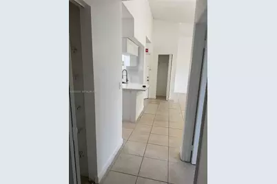18346 NW 68th Ave #K, Hialeah, FL 33015 - Photo 9