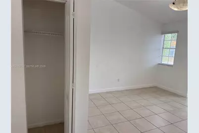 18346 NW 68th Ave #K, Hialeah, FL 33015 - Photo 23