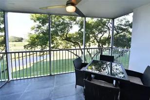 2651 S Palm Aire Dr, Pompano Beach, FL 33069 - Photo 9
