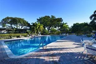 2651 S Palm Aire Dr, Pompano Beach, FL 33069 - Photo 27