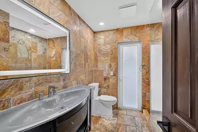 4720 Bayview Dr #0, Fort Lauderdale, FL 33308 - Photo 15
