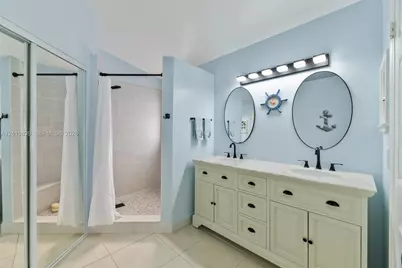1015 NW 124th Ter, Sunrise, FL 33323 - Photo 19