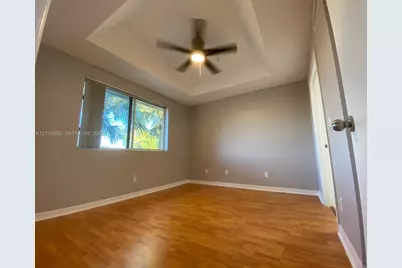 9905 Westwood Dr #21-3, Tamarac, FL 33321 - Photo 5