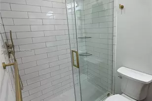 110 NE 17th Ct, Pompano Beach, FL 33060 - Photo 23