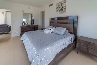 16699 Collins Ave(Avlbnow) #3707, Sunny Isles Beach, FL 33160 - Photo 7