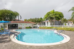 11962 NW 11th St, Pembroke Pines, FL 33026 - Photo 29
