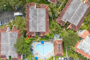11962 NW 11th St, Pembroke Pines, FL 33026 - Photo 35