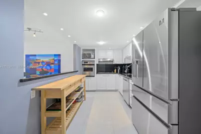 19370 Collins Ave #1411, Sunny Isles Beach, FL 33160 - Photo 9