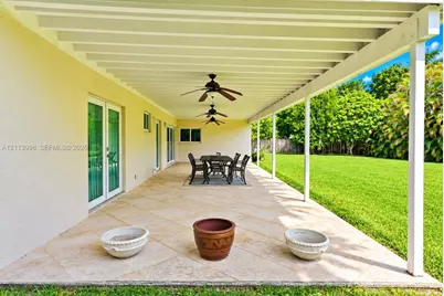 16455 SW 91st Ave, Palmetto Bay, FL 33157 - Photo 13