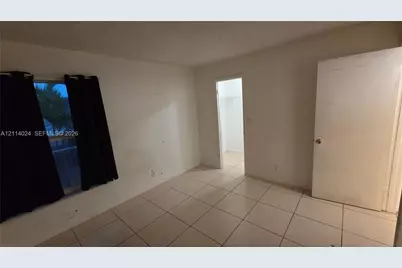 505 S Pine Island Rd #B205, Plantation, FL 33324 - Photo 5