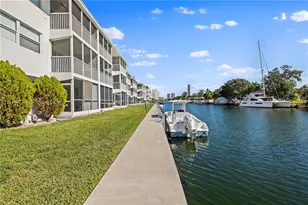 465 Paradise Isle Blvd, Hallandale Beach, FL 33009 - Photo 17