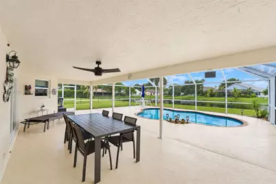 9012 Southern Orchard Rd N, Davie, FL 33328 - Photo 5