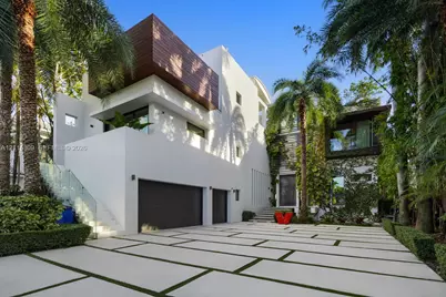 1374 S Venetian Way, Miami, FL 33139 - Photo 59