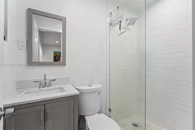 260 NW 36th St, Oakland Park, FL 33309 - Photo 23