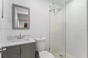 260 NW 36th St, Oakland Park, FL 33309 - Photo 23