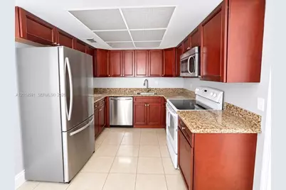 4401 NW 7th St #4401, Plantation, FL 33317 - Photo 9