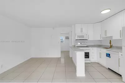 5150 NE 6th Ave #106, Oakland Park, FL 33334 - Photo 3