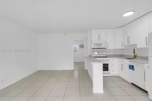 5150 NE 6th Ave, Oakland Park, FL 33334 - Photo 3
