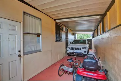 82 E 57th St, Hialeah, FL 33013 - Photo 39