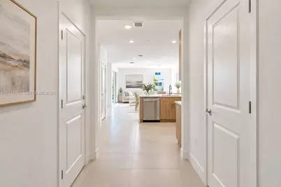 129 SW 171st Way, Pembroke Pines, FL 33027 - Photo 11