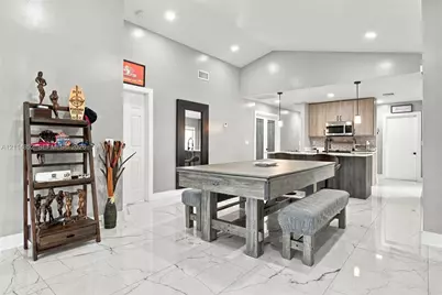10780 NW 10th St, Plantation, FL 33322 - Photo 7
