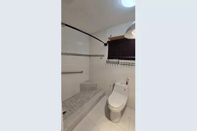 10021 NW 127th Ter, Hialeah Gardens, FL 33018 - Photo 21