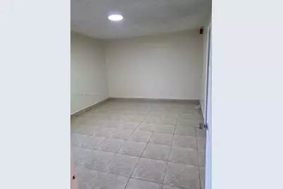 1990 W 56th St #1319, Hialeah, FL 33012 - Photo 13